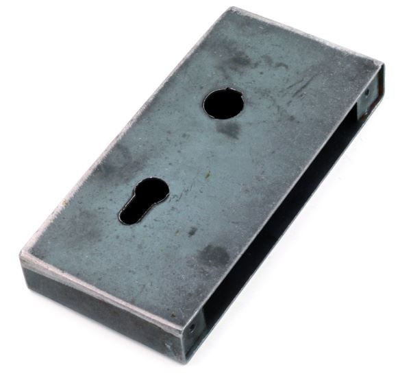 Puszka do zamka hakowego F60 P